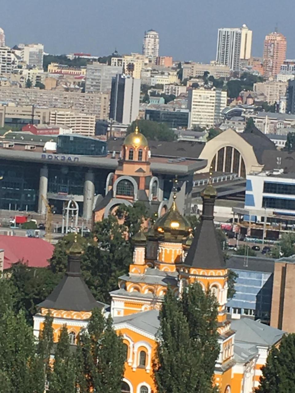 Apartament On Vasylia Lypkivskoho 24 Kiew Exterior foto