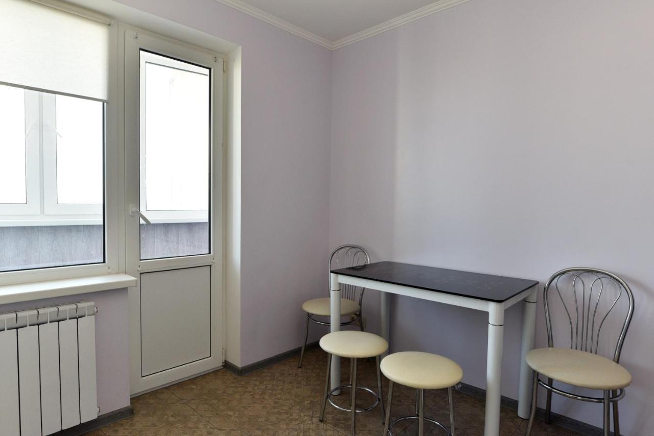 Apartament On Vasylia Lypkivskoho 24 Kiew Exterior foto