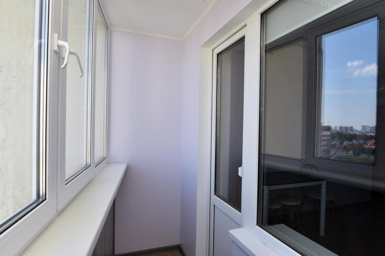 Apartament On Vasylia Lypkivskoho 24 Kiew Exterior foto