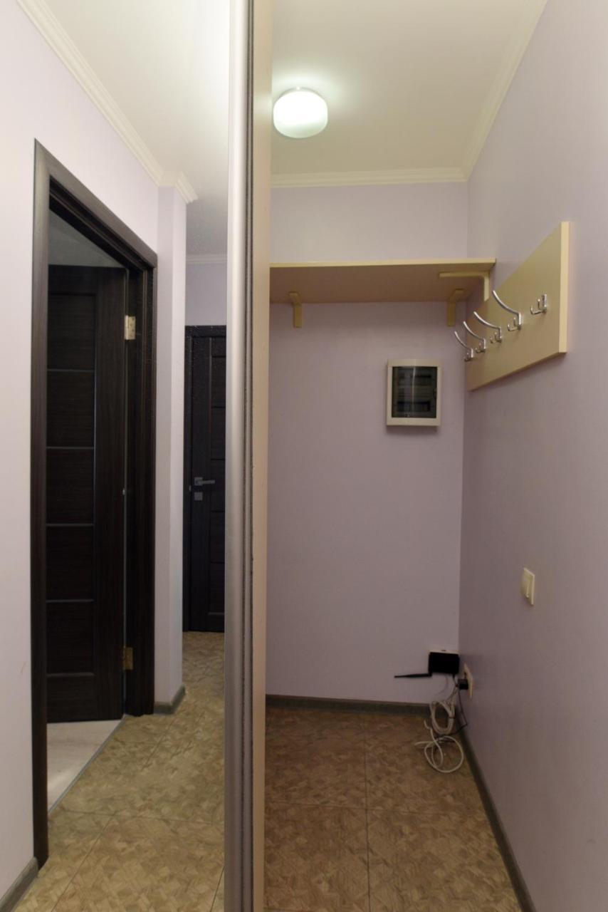 Apartament On Vasylia Lypkivskoho 24 Kiew Exterior foto