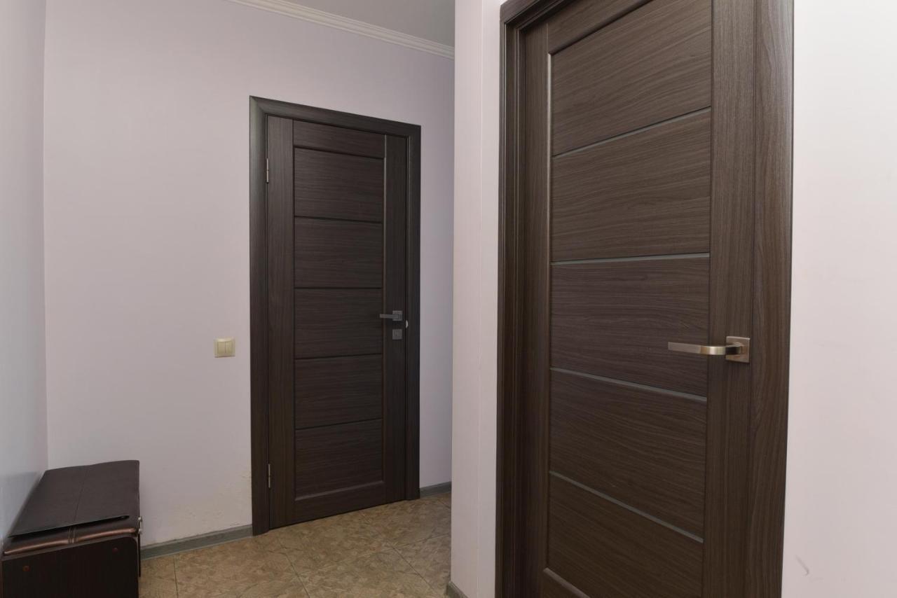 Apartament On Vasylia Lypkivskoho 24 Kiew Exterior foto